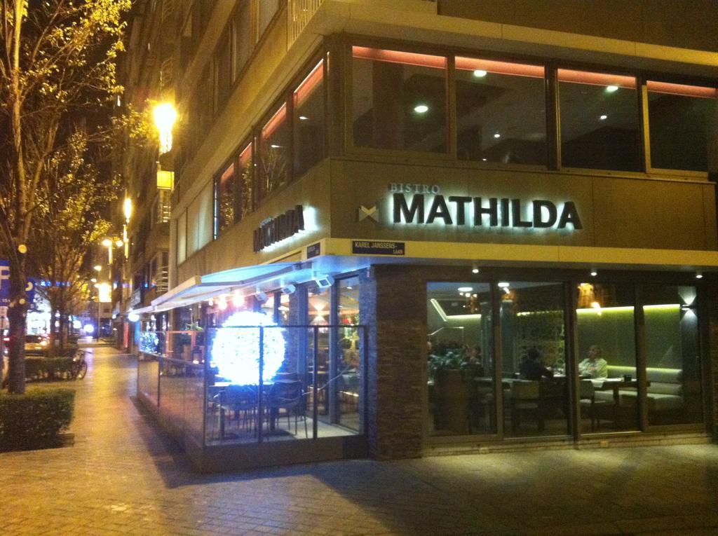 Holidaysuite Mathilda Ostende Extérieur photo